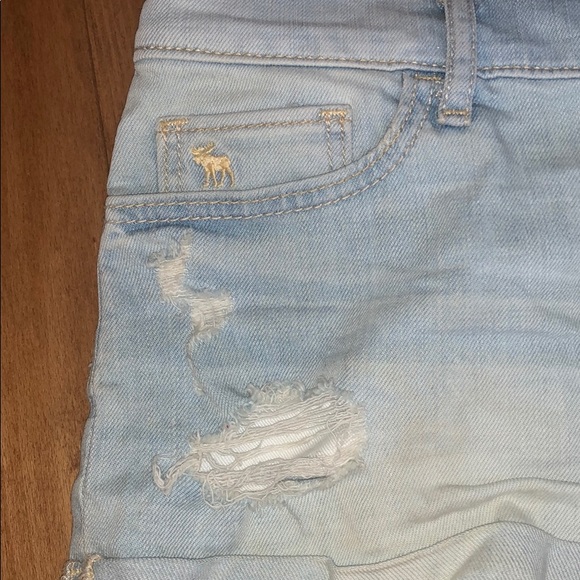 Abercrombie jean shorts - Picture 3 of 5